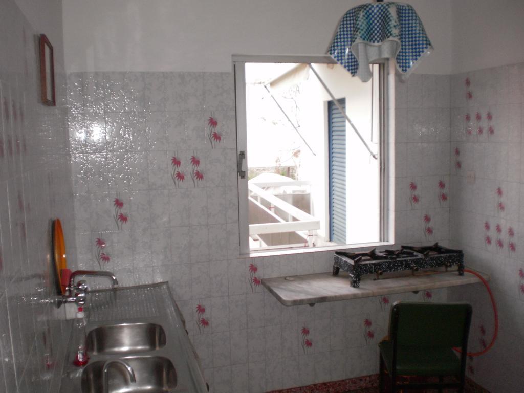 Pension Gina Méthana المظهر الخارجي الصورة